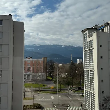 Le Duplex-5p-2 Rooms- Free Parking * Гренобль