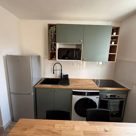 Le Duplex-5p-2 Rooms- Free Parking アパート *