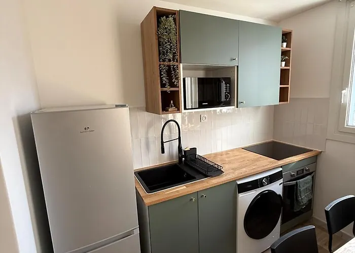 דירה Le Duplex-5p-2 Rooms- Free Parking *